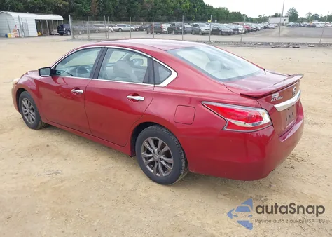 2015 Nissan Altima 2.5 S из США, поврежденный, VIN 1N4AL3APXFC248410